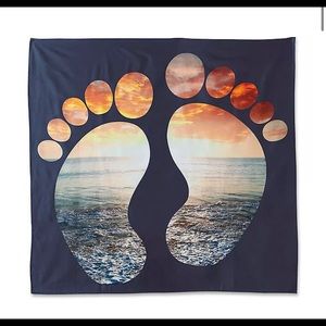 2/$25 Hang Ten Woodgrain Sunset Feet Tapestry